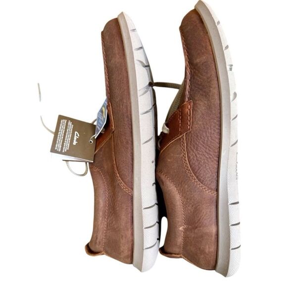 Clarks Brown Leather Boat Shoes with Moccasin Toe - Picture 2 of 6